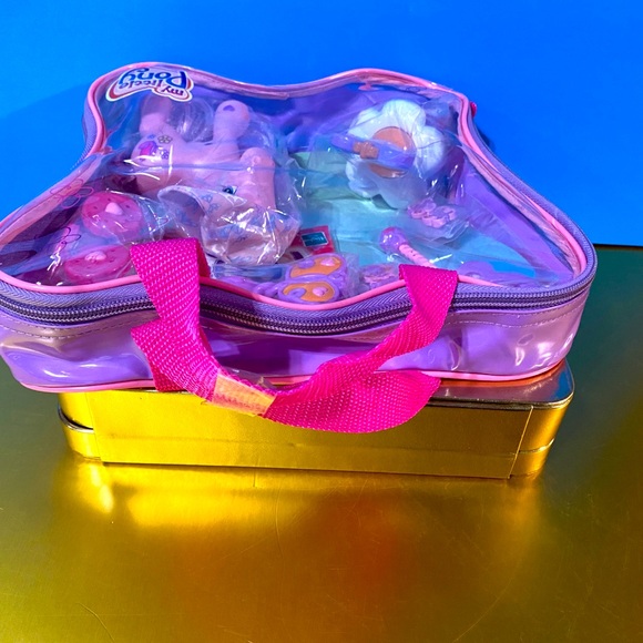 MY LITTLE PONY G3 VTG 2004 BUTTERFLY SURPRISE WITH AVALONIA PONY PLAYET COMPLETE - Picture 12 of 16